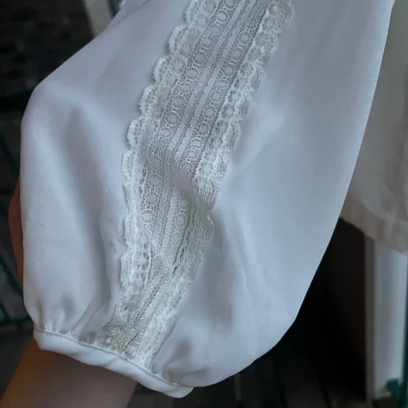🆕 ✨ Tahari White Long Sleeve Blouse XL Feminine Lace Trim Elegant Scoop Neck Top - Picture 7 of 13